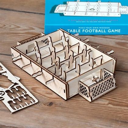 Направи си сам дървена настолна игра - Футбол - Rex London